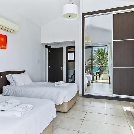Platzia Villa Paphos