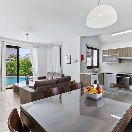Platzia Villa Paphos